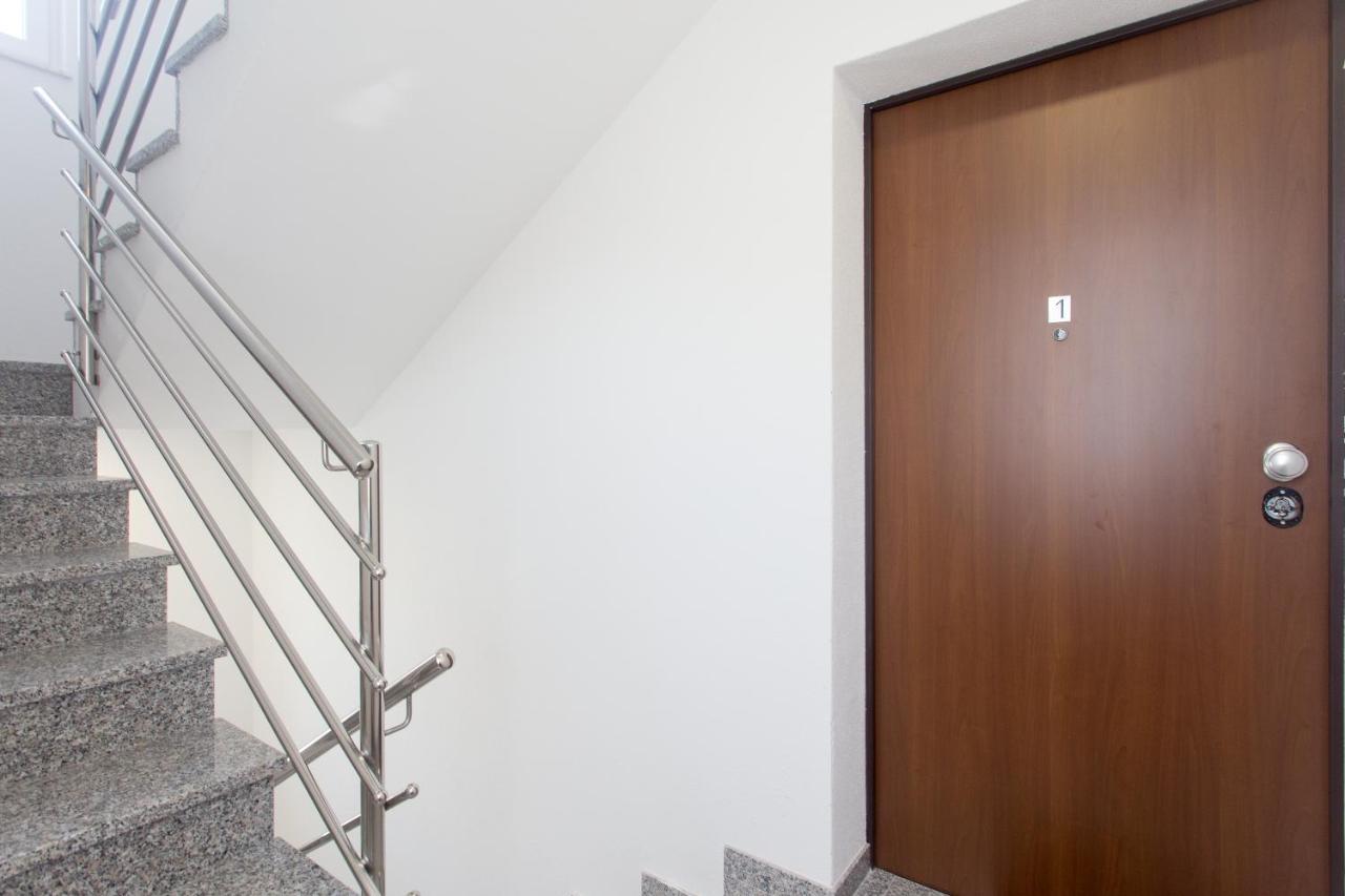Delminium Apartamento Kaštela Exterior foto