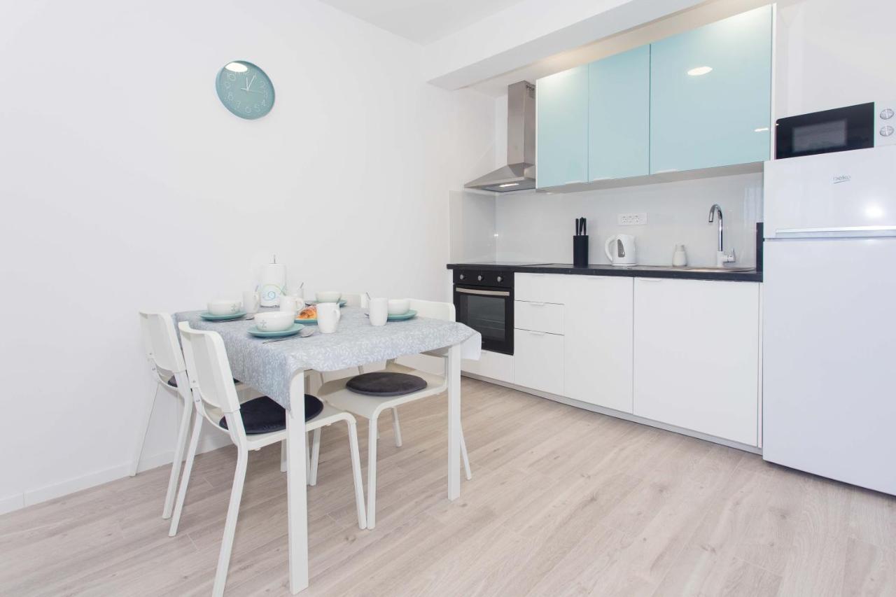 Delminium Apartamento Kaštela Exterior foto