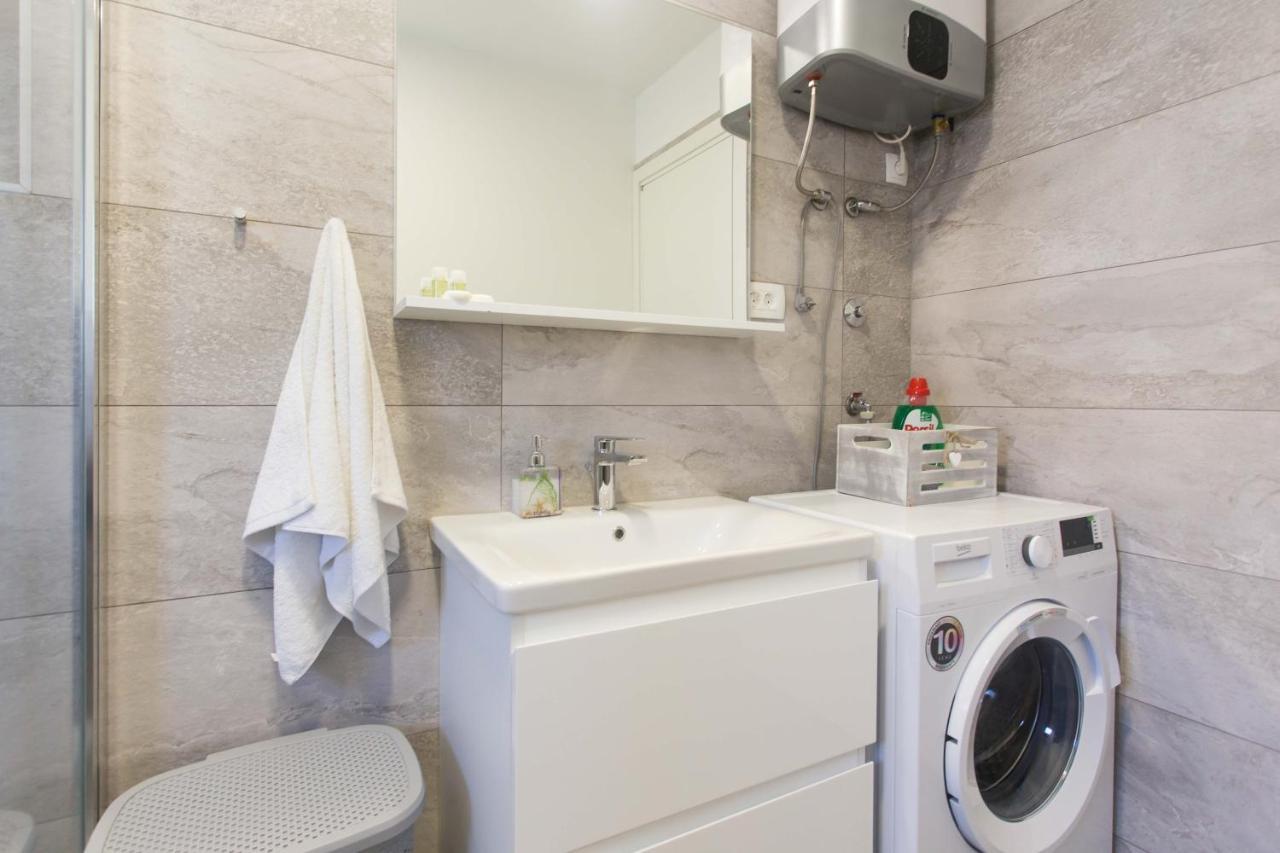 Delminium Apartamento Kaštela Exterior foto