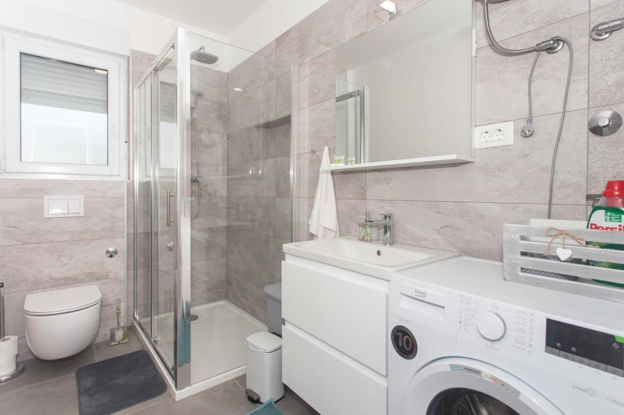 Delminium Apartamento Kaštela Exterior foto
